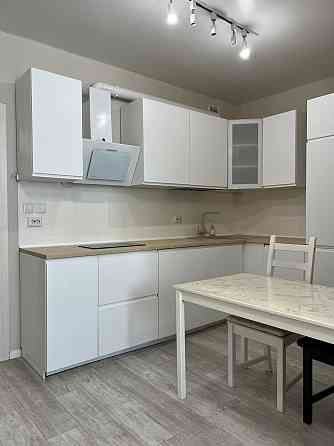 Сдаю однокомнатную светлую квартиру в Калининском районе на улице Марии Ульяновой Донецк