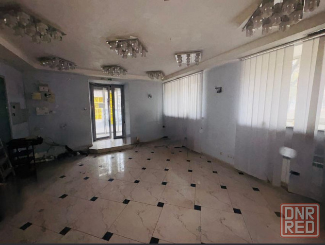 Продажа нежилое помещение 123 кв.м ул. 50 лет ссср/пр.Театральный Донецк - изображение 2