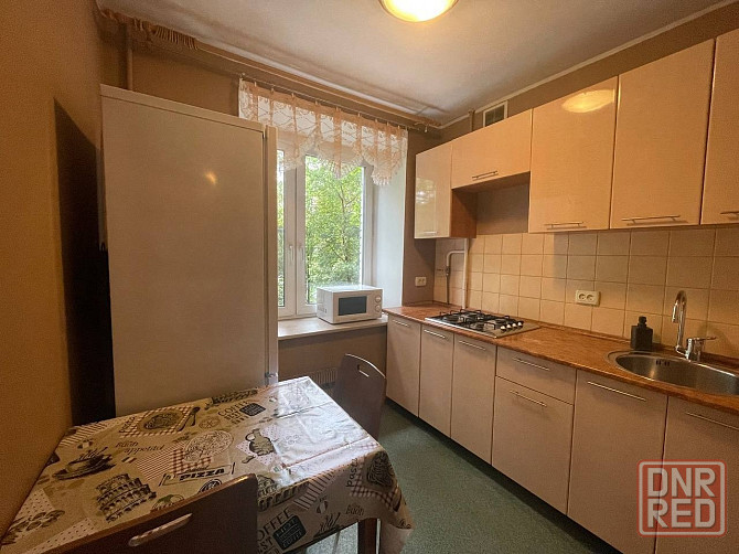 Продам 2-комнатную квартиру в Ворошиловском районе, улица Щорса. Донецк - изображение 2