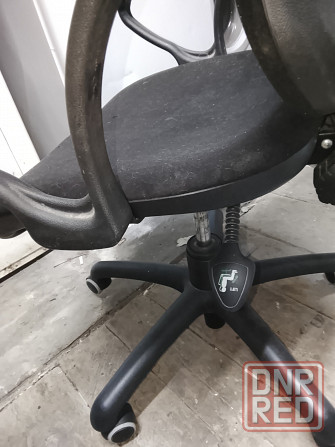 Кресло офисное Донецк - изображение 4