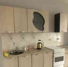 Сдаю двухкомнатную квартиру 64.0 м² этаж 5/10 город Донецк, Кировский район, мкр Текстильщик, 88 Донецк