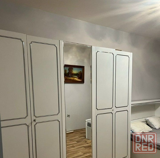 Сдаю двухкомнатную квартиру 64.0 м² этаж 5/10 город Донецк, Кировский район, мкр Текстильщик, 88 Донецк - изображение 1