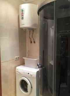 Сдается двухкомнатная квартира в Киевском районе, расположенная в 10 минутах от Шахтёрской площади. Донецк