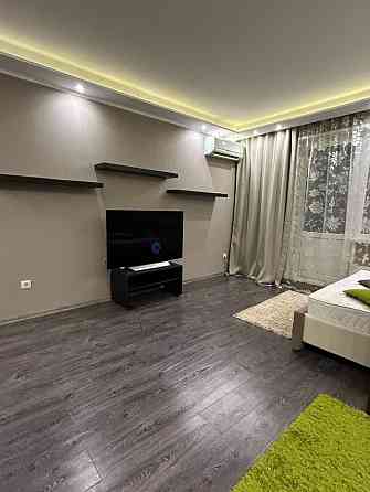 Сдается однокомнатная квартира в Будённовском районе на 5-ом Донецк