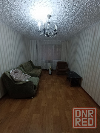 Сдам 1 комнатную, кв-л Металлург Макеевка - изображение 2