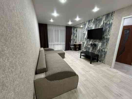 Сдаётся двухкомнатная квартира в Калининском районе.Этаж 1-й из 5- Донецк