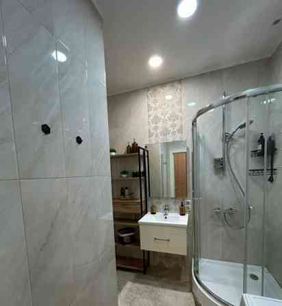 Аренда симпатичной двухкомнатной квартиры студии в Ленинском Донецк