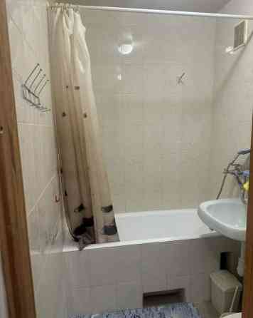 Сдается двухкомнатная квартира в Ворошиловском районе, в шаговой Донецк