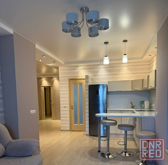 Сдаю двухкомнатную квартиру 49.0 м² этаж 5/9 город Донецк, Ленинский район, Цирк Донецк - изображение 1