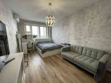 Сдается: Двухкомнатная квартира студийного плана Площадь квартиры: 42м² Донецк