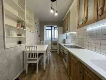 Сдается: Двухкомнатная квартира студийного плана Площадь квартиры: 42м² Донецк