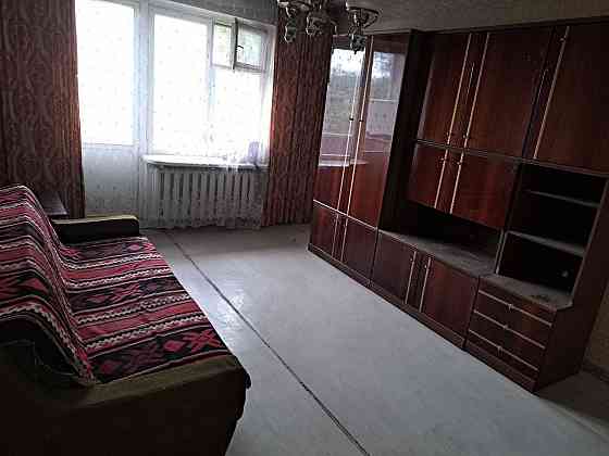 Сдам 2к квартиру, центр, ул. Оборонная, район Тц Россия Луганск