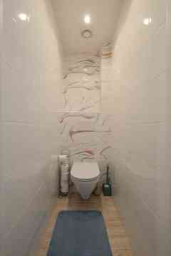 Сдаётся двухкомнатная квартира в Ворошиловском районе, по Гурова, Донецк