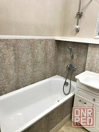 Срочно сдаётся светлая,уютная однокомнатная квартира, пр. Театральный Ворошиловский район Донецк - изображение 3