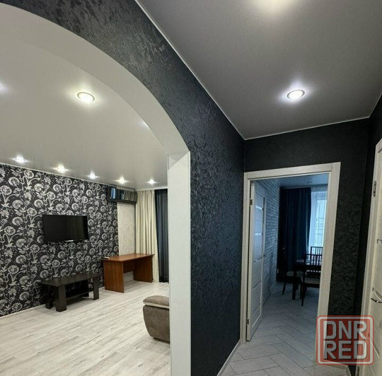 Сдаю однокомнатную квартиру 34.0 м² этаж 4/5 город Донецк, Ворошиловский район, Бульвар Пушкина Донецк - изображение 1