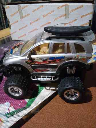 продам детскую рад .упр. машинку Донецк