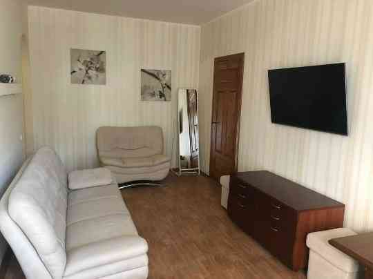 Сдается двухкомнатная квартира в Пролетарском районе. Донецк