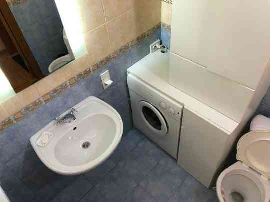 Сдается двухкомнатная квартира в Пролетарском районе. Донецк