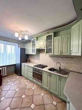 Сдам просторную двухкомнатную квартиру в Ворошиловском районе Донецк