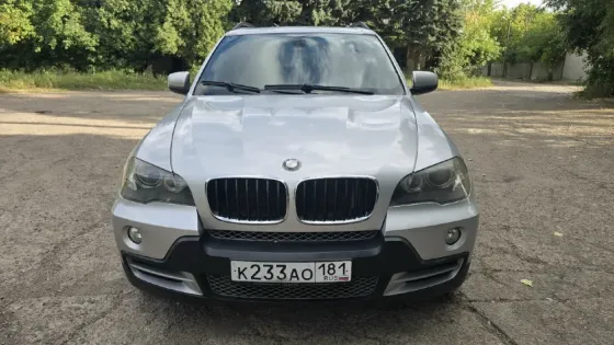 BMW X5 3.0 Красный Луч