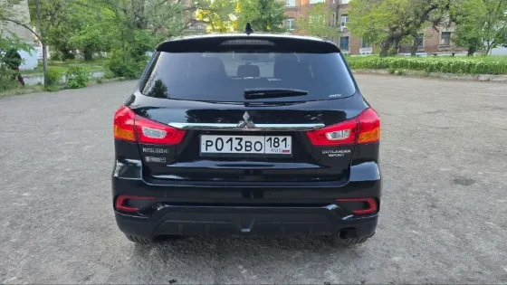 Mitsubishi Outlander Sport Красный Луч