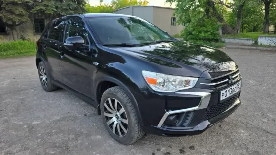 Mitsubishi Outlander Sport Красный Луч