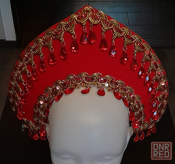 Продаётся кокошник Луганск - изображение 1