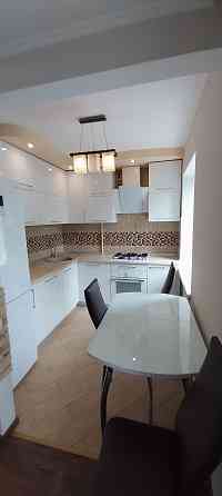 Сдам 1 ком квартиру в центре Донецка студия Донецк