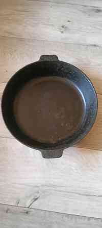 утятница и сковорода чугунные ссср Енакиево