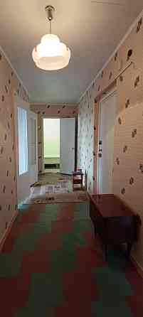 Продам 3-х комн 5/9 в Буденновском р-не на Цветочном. Вторая линия от дороги. Две лоджии. Донецк