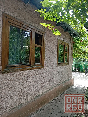 Продам дом. Земля приватизирована, Жд вокзал Донецк - изображение 1