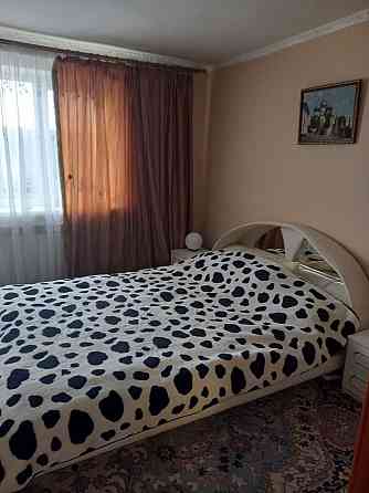 Продается трехэтажный загородный жилой дом с баней на дровах Мариуполь