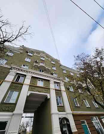 Продам 3х комнатную в Центре города Мариуполь