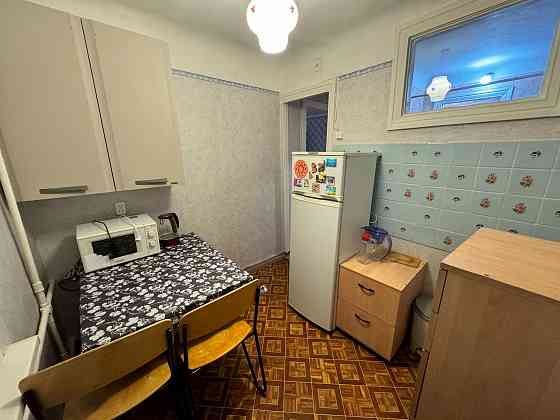 Сдаётся двухкомнатная квартира возле оцкб Донецк