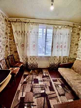 Продаётся 1 к гостинка в Левобережном районе по проспекту Победы. Мариуполь