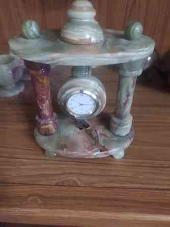 Часы из камня, оникс. Макеевка