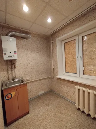 Продажа 3 комнатной квартиры в Донецке Киевский район улица Университетская . Донецк