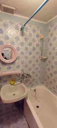 2-к. квартира, 49м2, 8 эт. Мариуполь