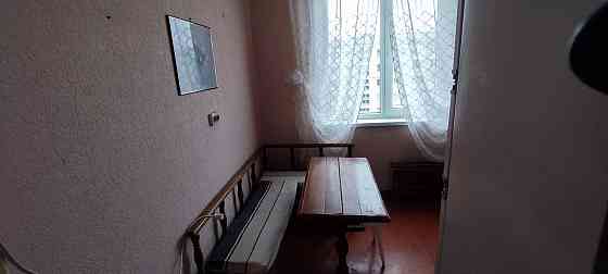 2-к. квартира, 49м2, 8 эт. Мариуполь