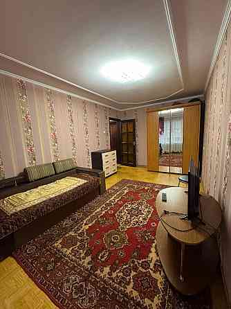 Сдам 2 к.кв. булв. Шахтостроителей район Калининского рынка. Донецк