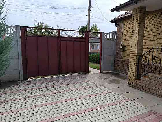 Продам дом в г.о. Луганск, Александровск Луганск