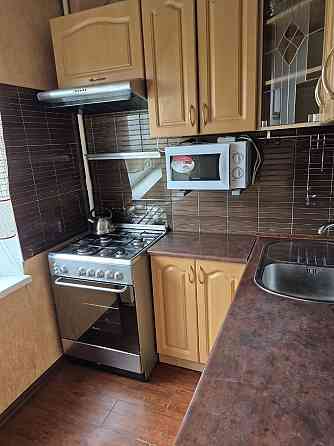 Сдается 2-х комнатная квартира в Ворошиловском районе возле Изумруда Донецк