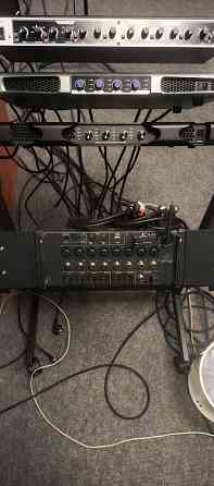 Цифровой рэковый микшерный пульт BEHRINGER XR16 Макеевка