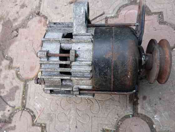 Генератор на трактор Донецк