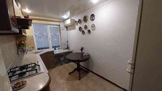 Подешевела 3-х комн.кв. Шахтерская площадь, ул.Университетская,120. Донецк