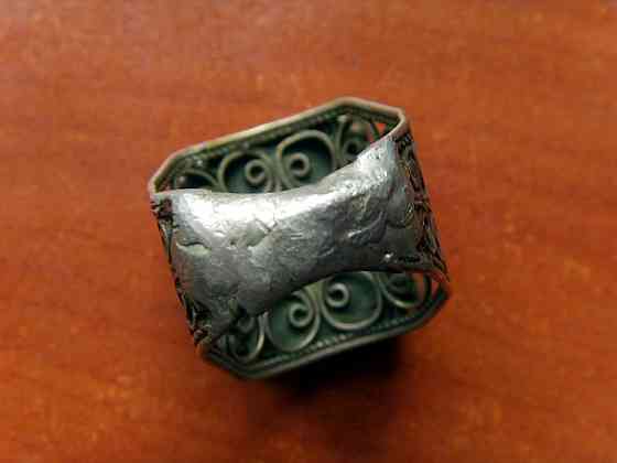 Перстень с монетой Донецк