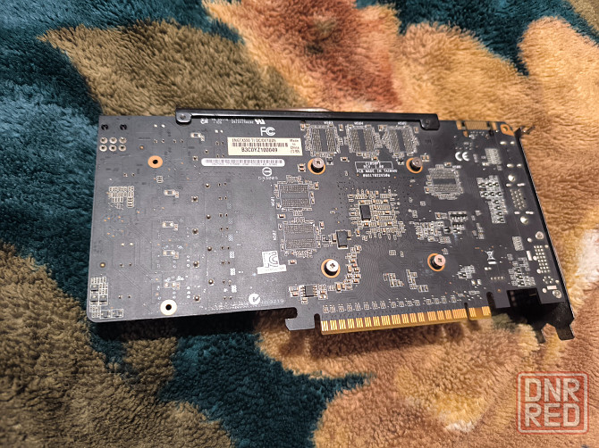 Продам asus gtx 550 ti 1gb видеокарта Макеевка - изображение 2