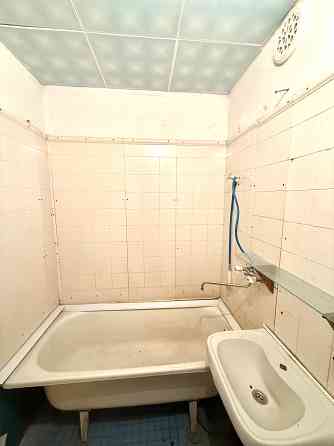 2-х комнатная , ул. Калужская ,парк Гулливер, Грузия ,пр. Ильича Донецк