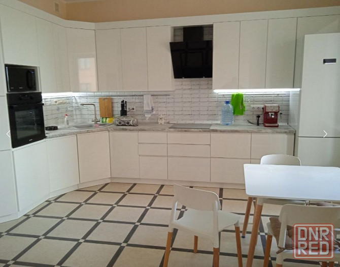 Продам отличную 150 кв м в новострое 3 к кв Звездочка Донецк - изображение 2