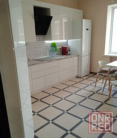 Продам отличную 150 кв м в новострое 3 к кв Звездочка Донецк - изображение 1